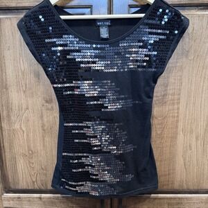 VTG Wet Seal XS Black Sequin Top Cap Sleeve Sparkle Stretch Tee Party Club Shirt